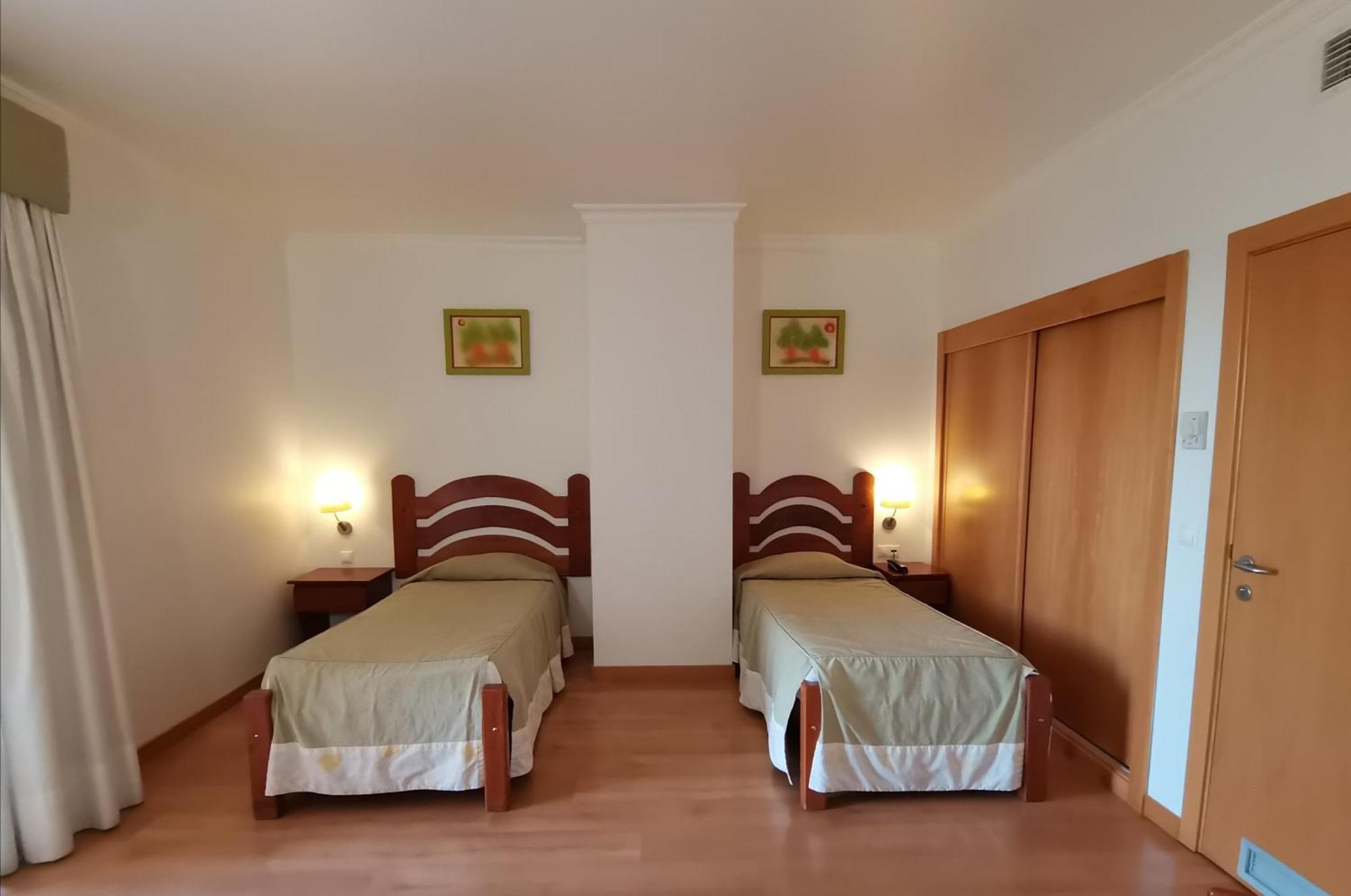 Hotel Quinta Dos Cedros Celorico Da Beira Bagian luar foto